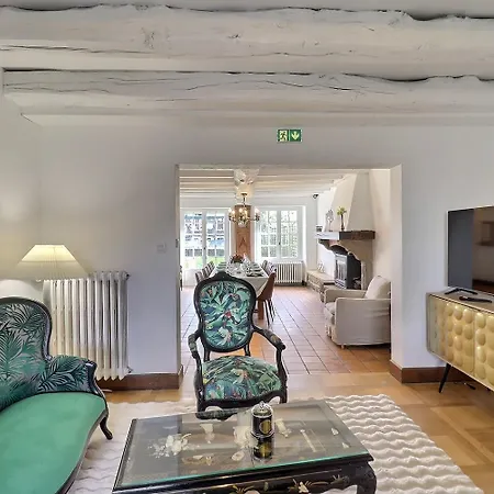 Дом отдыха La Maison Camelia *
